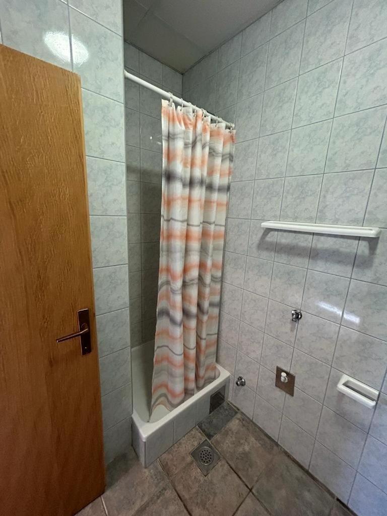 Apartments By The Sea Slatine, Ciovo - 1128 ภายนอก รูปภาพ